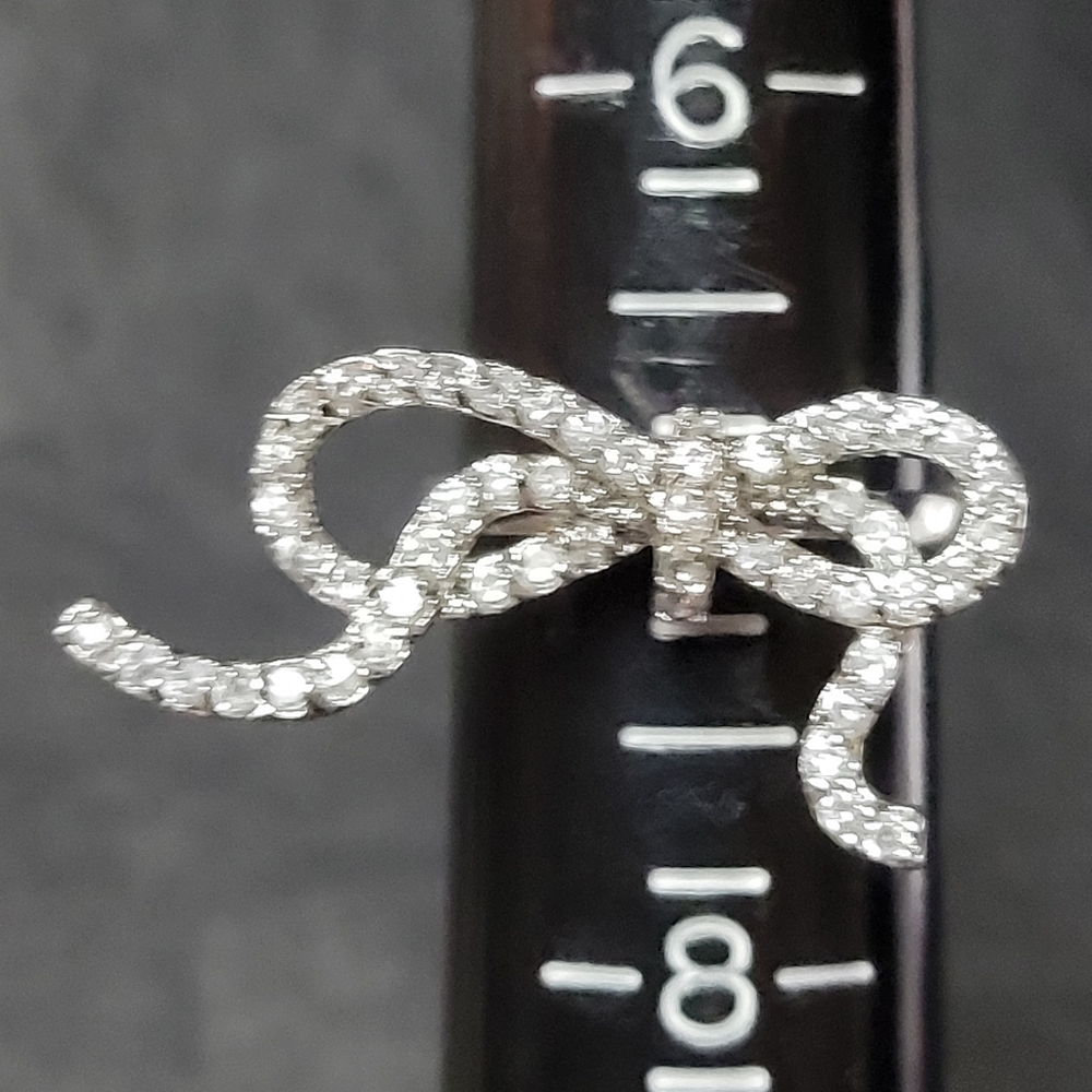 Nolan Miller Signed Silver Crystal Bow Ring Sz. 7, New - Picture 5 of 7